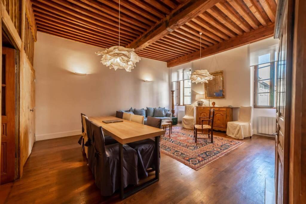 Le Rousseau Apartment Annecy Exterior photo